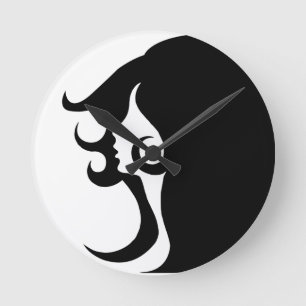 Deco Mod Woman Round Clock