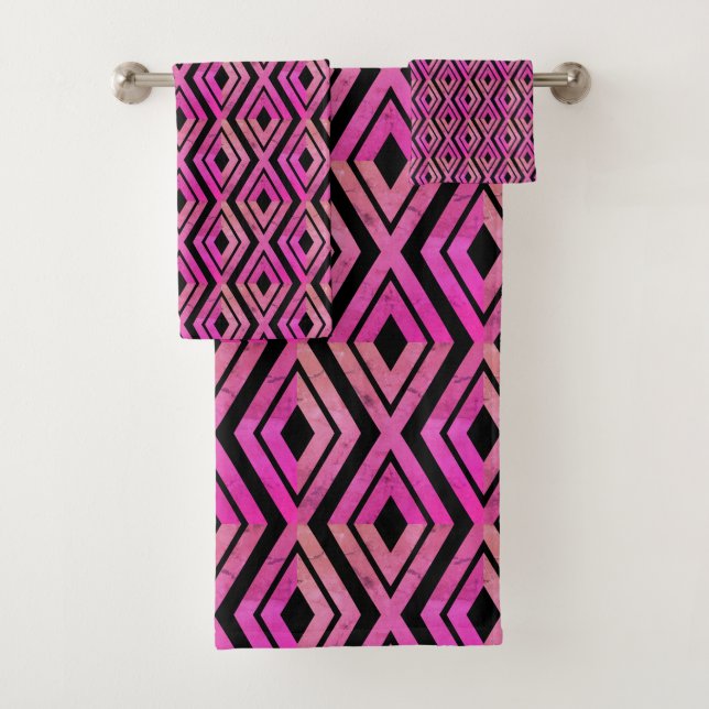 Decorative Diamond Pattern Bath Towel Set (Insitu)