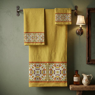 Decorative fall pattern bath towel set