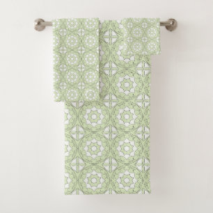 Decorative green geometric pattern bath towel set
