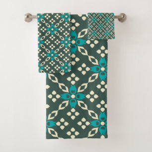 Decorative Ornate Retro Tile Pattern in Teal Green Bath Towel Set