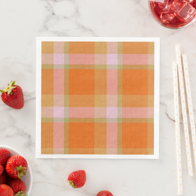  Decorative Plaid Napkin (Insitu)