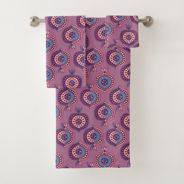 Decorative Pomegranate Pink Pattern Bath Towel Set (Insitu)