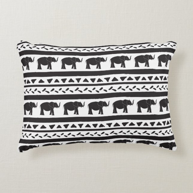 Decorative repeat seamless pattern with hand drawn cushion (Front)