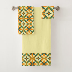Decorative retro colourful pattern bath towel set