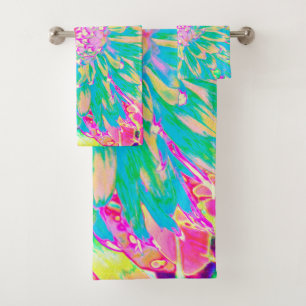 Decorative Teal Green and Hot Pink Dahlia Flower Bath Towel Set