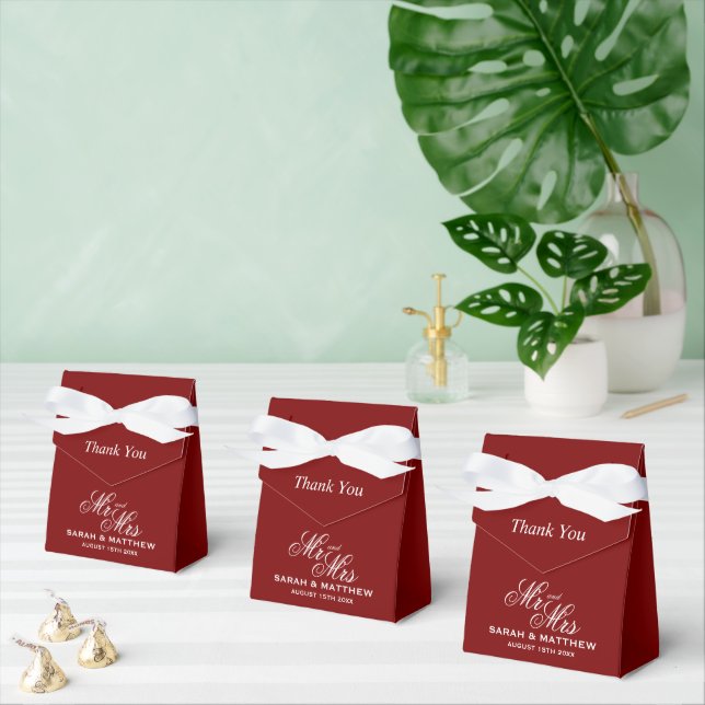 Deep dark red wedding favour boxes with white bow (Multiple)
