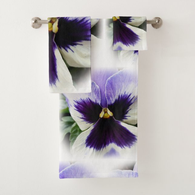 deep purple on white pansy bath towel set (Insitu)