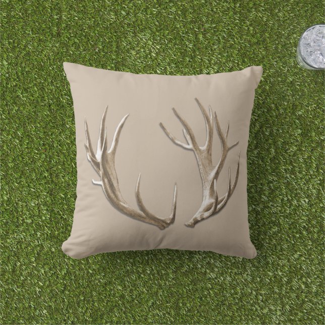 Deer Antlers Beige Animal Nature Throw Pillow (Grass)