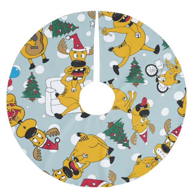 Deer Festive: Christmas Pattern Design Brushed Polyester Tree Skirt (Front)