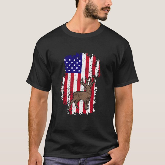 Deer Hunter Patriotic American Flag Deer Hunting T-Shirt (Front)