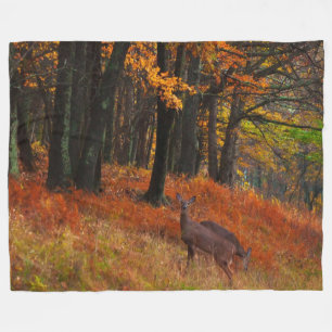 DEER HUNTERS CAMO FLEECE BLANKET