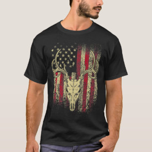 Deer Hunters Deer Skull on American Flag  T-Shirt