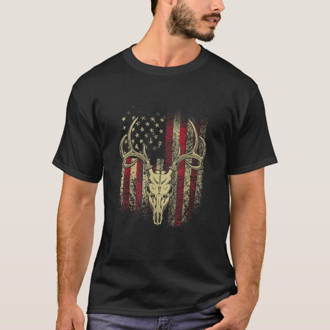 Deer Hunters Deer Skull on American Flag T-Shirt (Front)