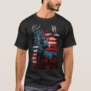 Deer Hunting American Flag Whitetail Buck Antlers  T-Shirt