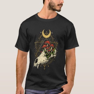Deer Skull Head Animal Bone Mushrooms Occult Vultu T-Shirt