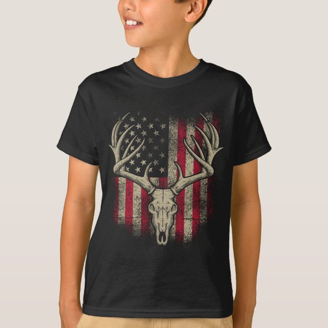 Deer Skull Hunter American Flag Deer Hunting USA T-Shirt (Front)