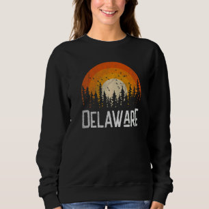 Delaware Retro Style Vintage 70s 80s 90s Home Sweatshirt
