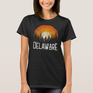 Delaware  Retro Style Vintage 70s 80s 90s Home T-Shirt