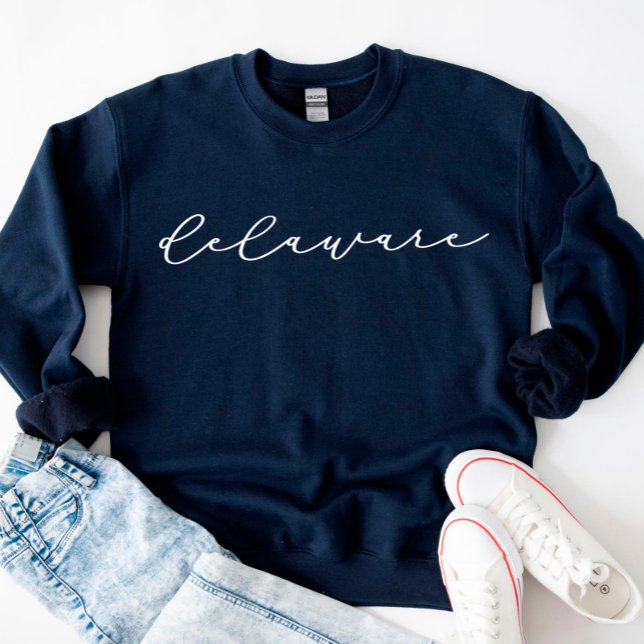 Delaware Script State Women’s Sweatshirt (Creator Uploaded)