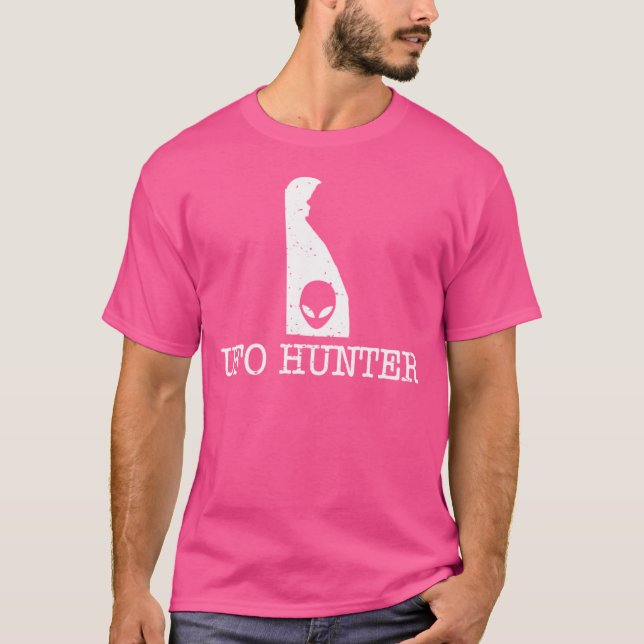 Delaware Ufo Hunter T-Shirt (Front)