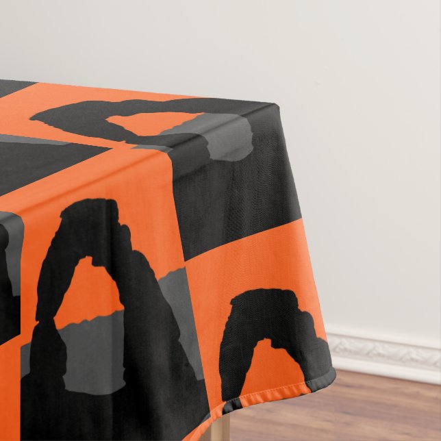 Delicate Arch in Arches National Park - Utah, USA Tablecloth (In Situ)