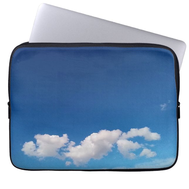 Delicate clouds laptop sleeve (Front)