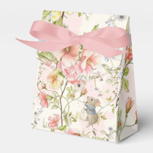 delicate flowers and leaves in Chinese style Favour Box