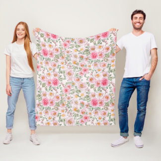 Delicate garden roses fleece blanket