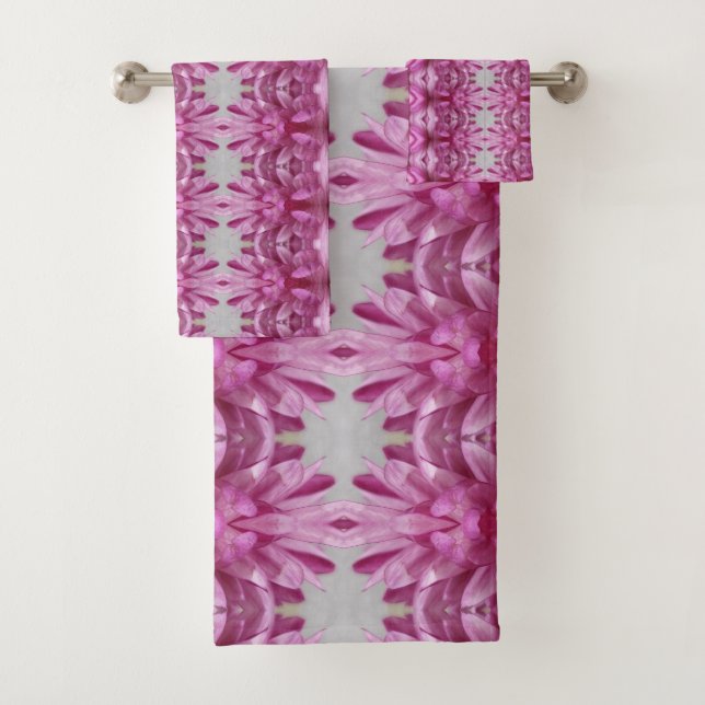 Delicate Hues Of Purple Bath Towel Set (Insitu)