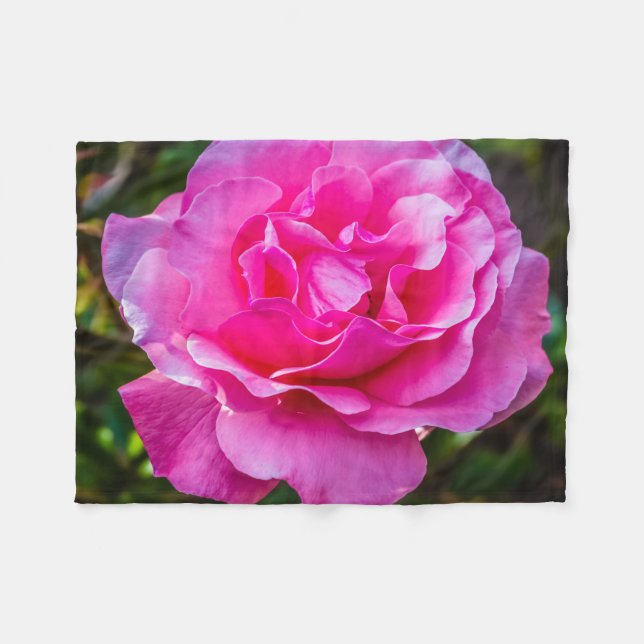 Delicate pink rose. fleece blanket (Front (Horizontal))