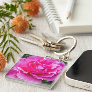 Delicate pink rose. key ring