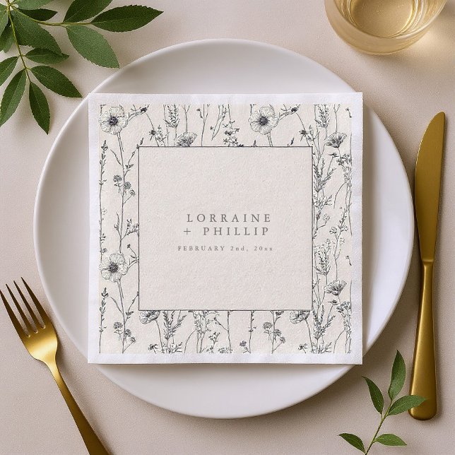 Delicate pretty wild flowers wedding napkin (Delicate pretty wild flowers wedding napkin.)