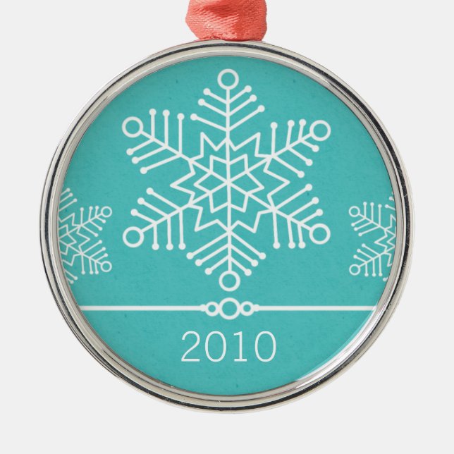 Delicate Snowflakes Premium Round Ornament (Front)