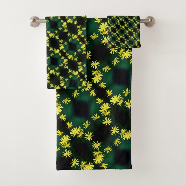 Delicate Yellow Daisy Wildflowers Abstract Pattern Bath Towel Set (Insitu)