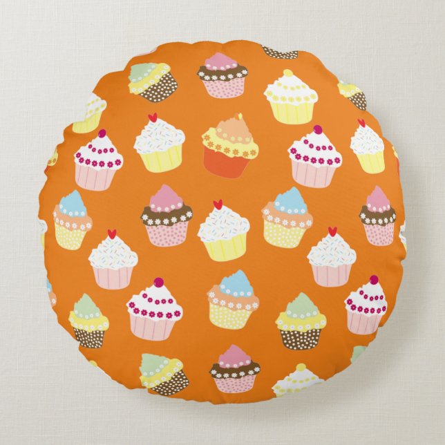 Delicious Decorated Birthday Cupcakes Round Pillow (Front)