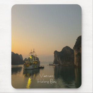 Delightful sunset in Halong Bay Vietnam Case-Mate  Mouse Mat
