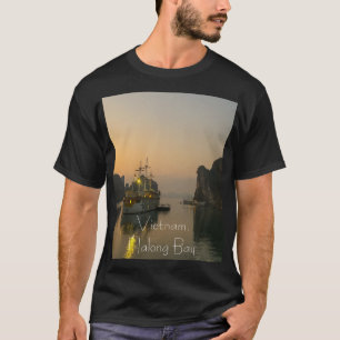 Delightful sunset in Halong Bay Vietnam Case-Mate  T-Shirt