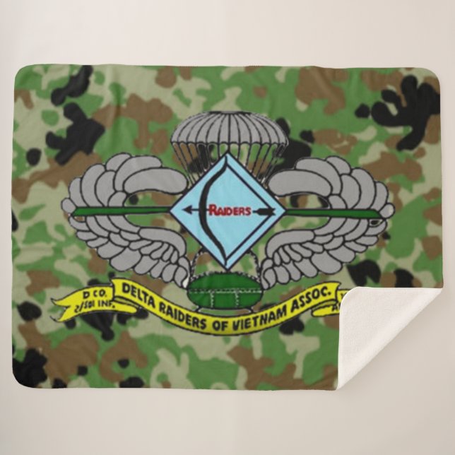 DELTA RAIDERS SHERPA BLANKET (Front (Horizontal))