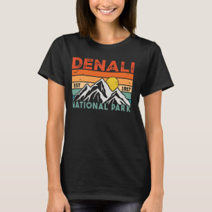 Denali National Park mountains Nature retro sunset T-Shirt