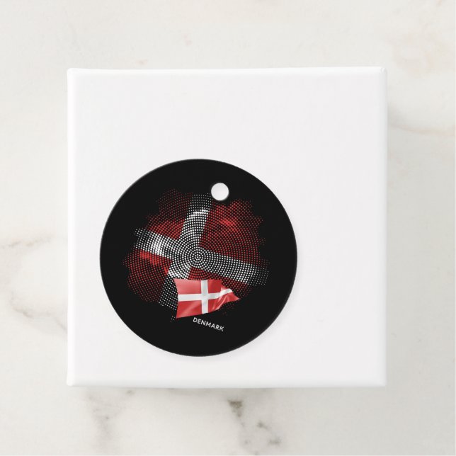 Denmark flag favour tags (In Situ)