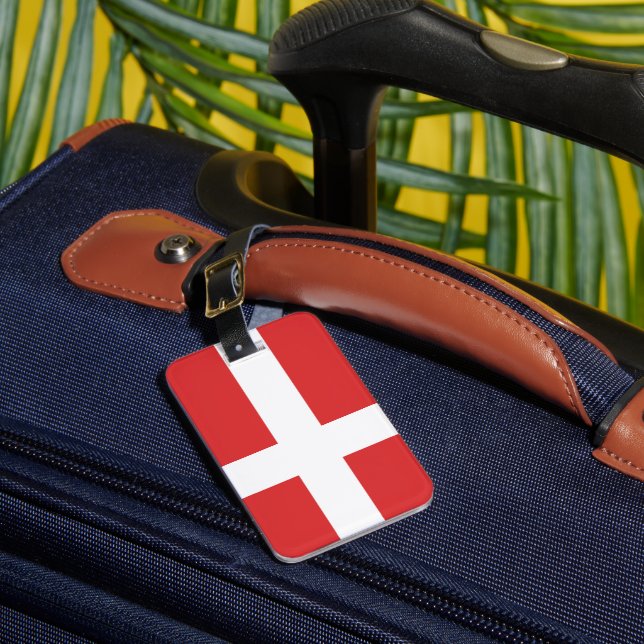 Denmark flag luggage tag (Front Insitu 1)