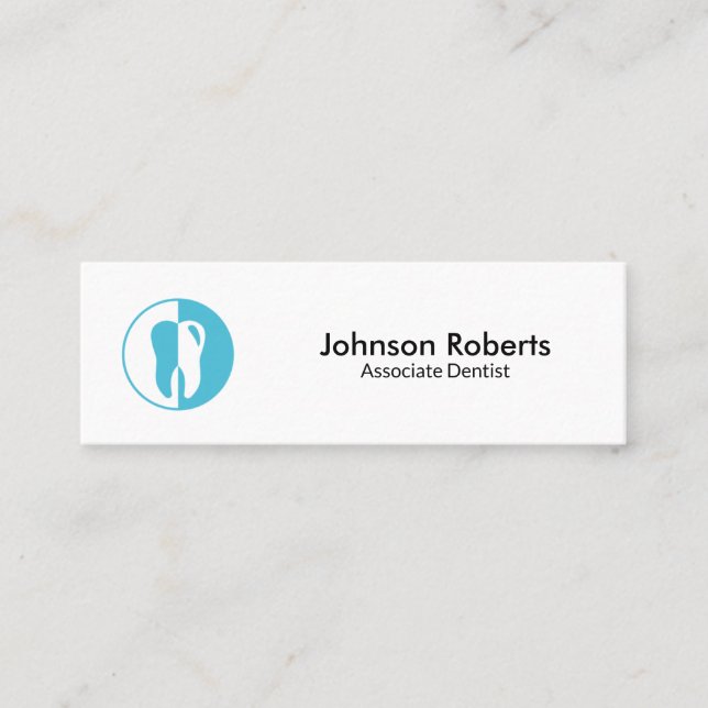 Dental clinic professional dentist minimal mini business card (Front)