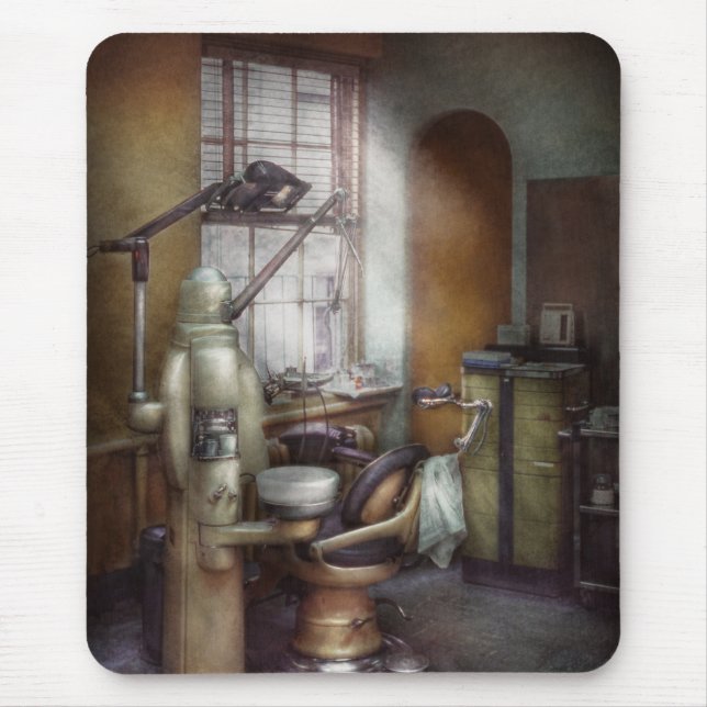 Dentist - Dental Office circa 1940's Mouse Mat (Front)