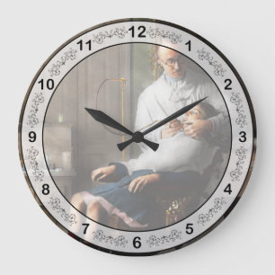 Dentist - Good oral hygiene 1918 Large Clock