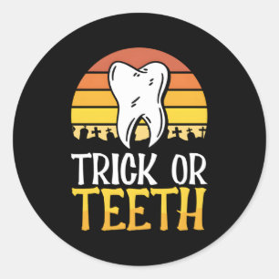 Dentist Halloween Trick Or Treat Dental Assistant  Classic Round Sticker