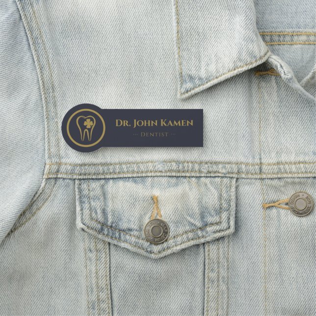 Dentist | Teeth Logo Gold Name Tag (In Situ)