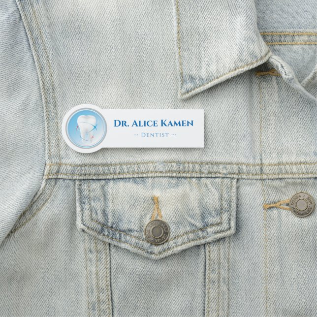 Dentist | Teeth Modern Logo Name Tag (In Situ)