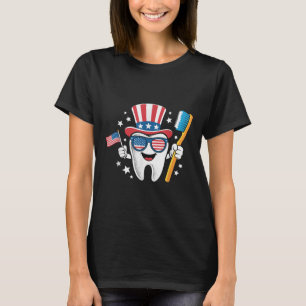 Dentist Tooth Dental American Flag Funny 4th Of Ju T-Shirt