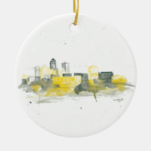 Des Moines Skyline Ceramic Tree Decoration